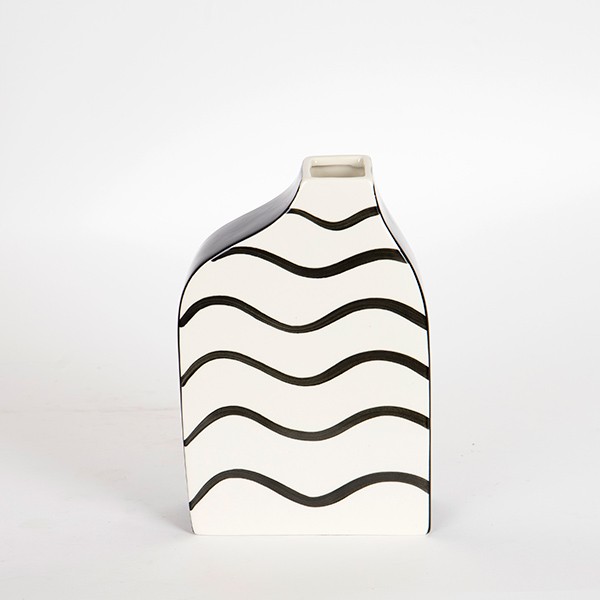 ΒΑΖΟ ΚΕΡΑΜΙΚΟ ΜΑΥΡΟ - ΛΕΥΚΟ 15x6x23cm