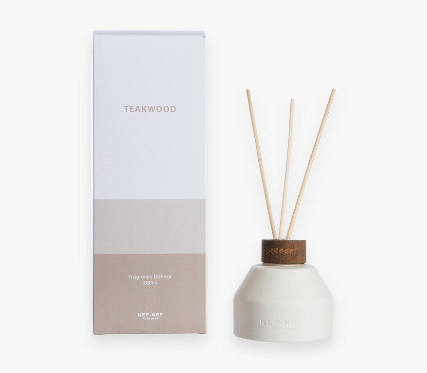 ΑΡΩΜΑΤΙΚΟ ΧΩΡΟΥ ΜΕ ΣΤΙΚΣ TEAKWOOD 26 200ml
