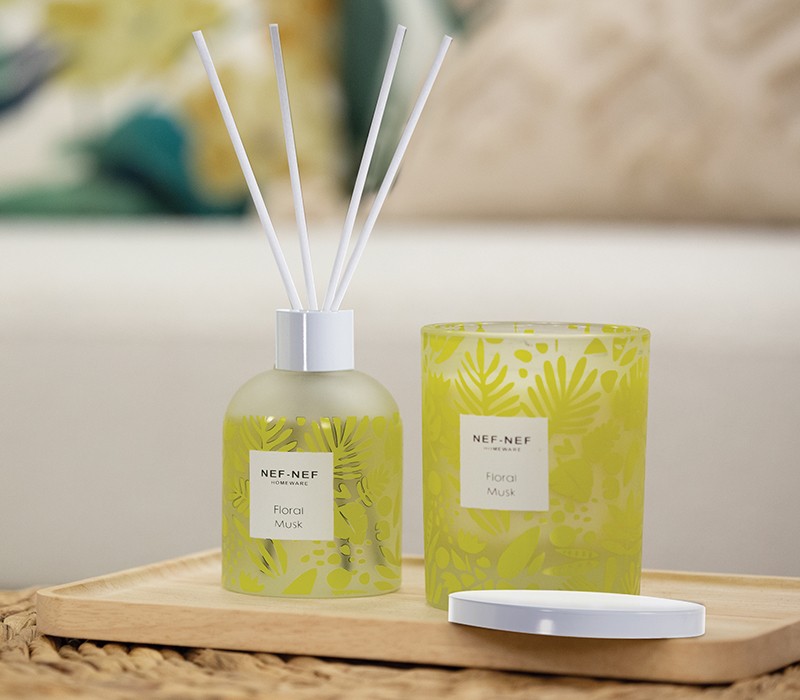 ΑΡΩΜΑΤΙΚΟ ΧΩΡΟΥ ME ΣΤΙΚΣ FLORAL MUSK 200ml