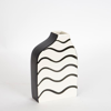 ΒΑΖΟ ΚΕΡΑΜΙΚΟ ΜΑΥΡΟ - ΛΕΥΚΟ 15x6x23cm
